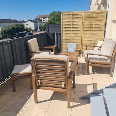 Duplex Familial Proche Gare Et Hyper Centre Ville Villepreux ภายนอก รูปภาพ