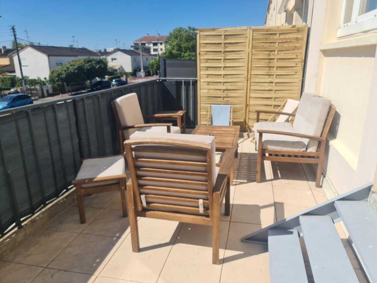 Duplex Familial Proche Gare Et Hyper Centre Ville Villepreux ภายนอก รูปภาพ